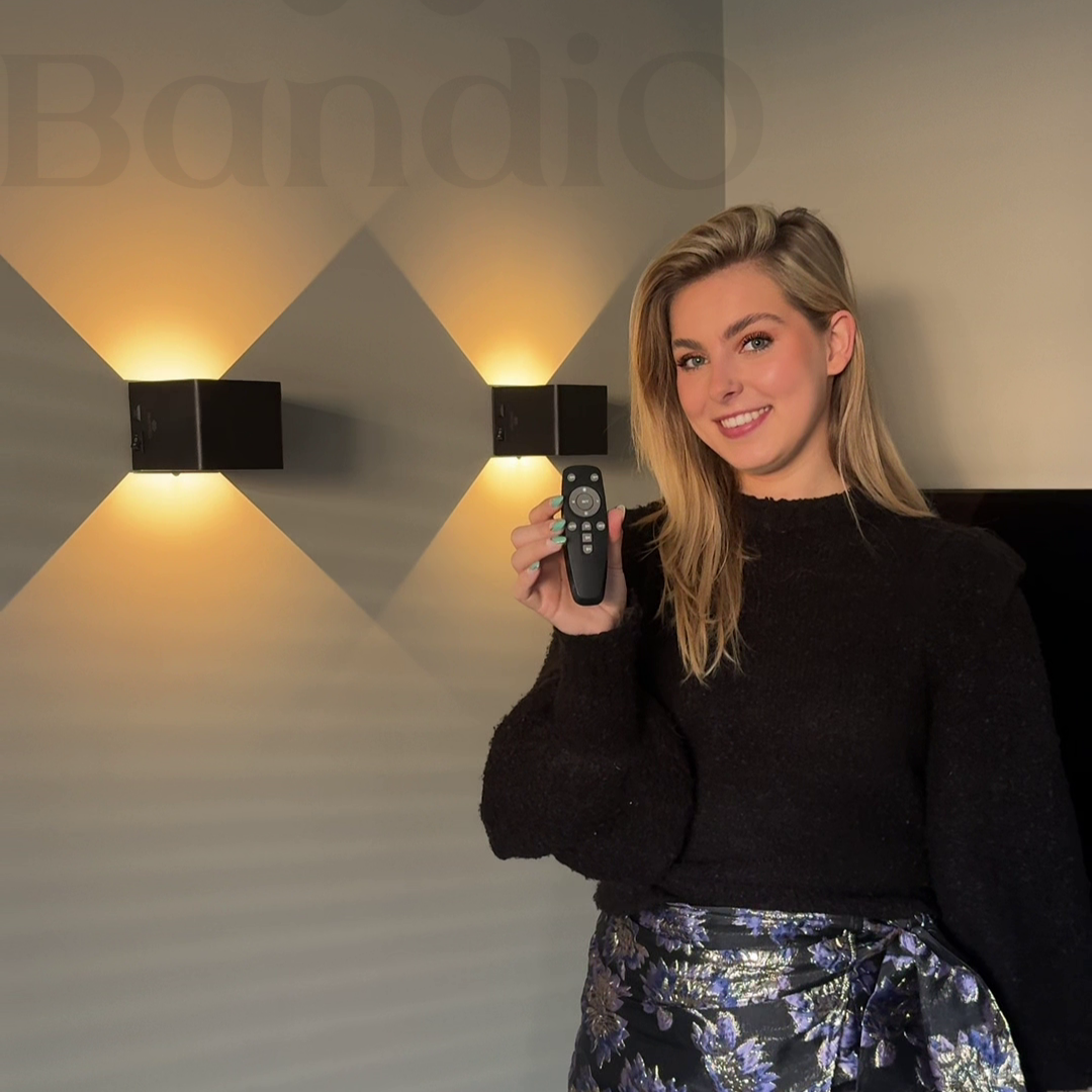 Wandlamp oplaadbaar met sensor en afstandsbediening zwart