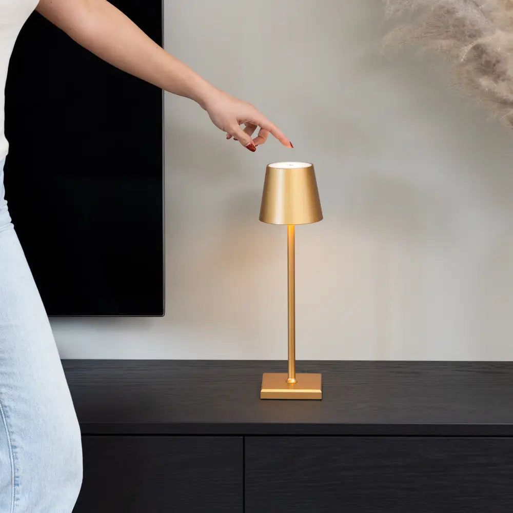 Tafellamp oplaadbaar + dimfunctie goud