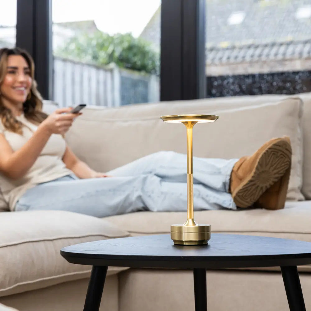 Tafellamp oplaadbaar + dimfunctie goud