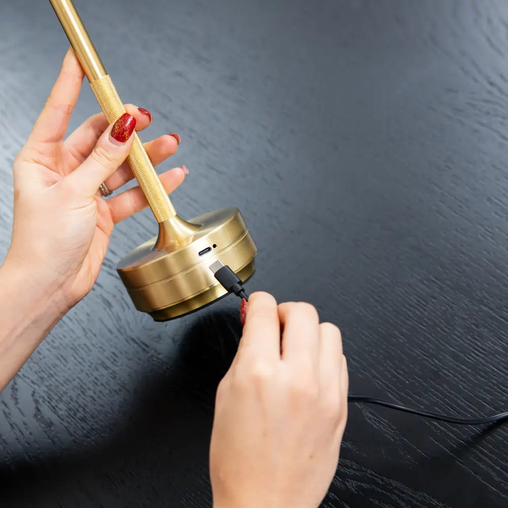 Tafellamp oplaadbaar + dimfunctie goud