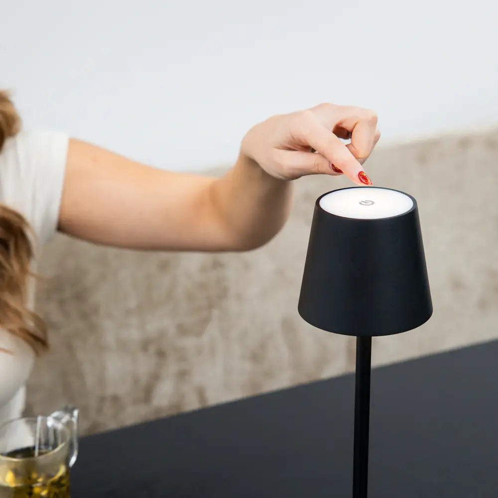 Tafellamp oplaadbaar + dimfunctie zwart